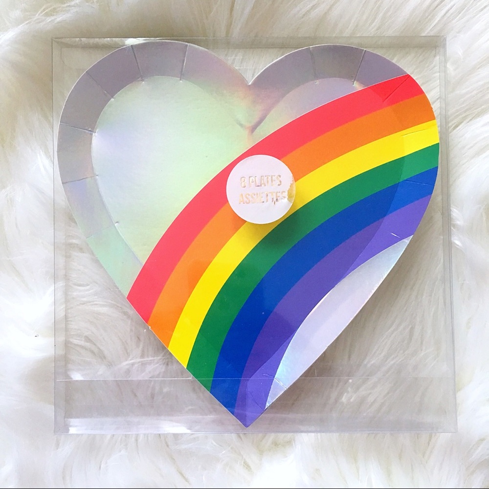 Meri Meri Heart Shaped Rainbow Paper Plates 8 ps